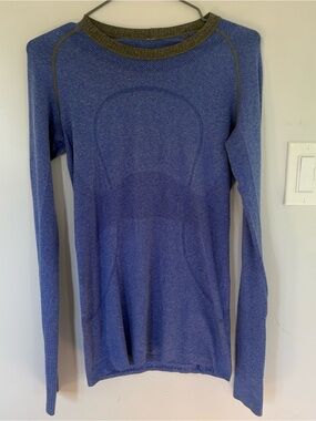 Lululemon Swiftly Tech Long Sleeve Crewneck Blue Purple Size 6